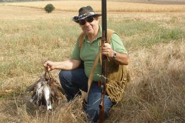 Durchsuchen Sie eine Auswahl an Jagdreisen in Bulgarien. Direkte Angebote von Ausrüstern im Jagdgebiet in Байкушева махала Перник 2301 - bghunters.com & Bulgaria Hunting Trips, улица Битоля 1, кв Байкушева махала, Перник, община Перник, област Перник, п.к.2301.